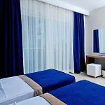Kleopatra Ramira Hotell