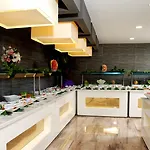 Kleopatra Ramira 4*