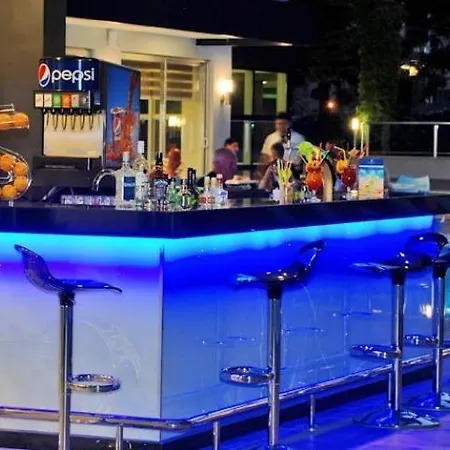 Kleopatra Ramira Ξενοδοχείο 4*