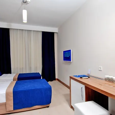 Kleopatra Ramira 4* Alanya