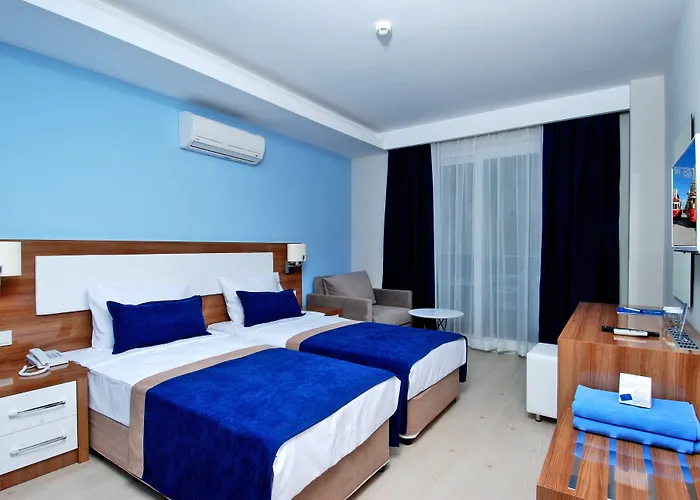 Kleopatra Ramira - 4*