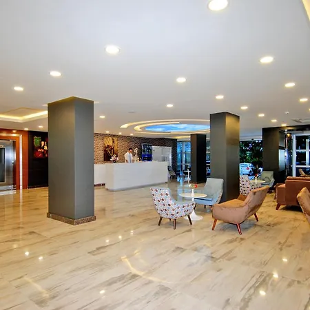 Hotell Kleopatra Ramira 4*