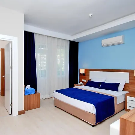 Kleopatra Ramira Hotell 4*
