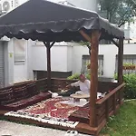 Kleopatra Ramira فندق
