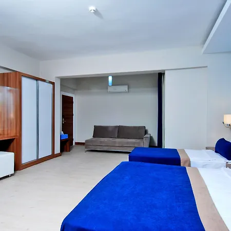 Kleopatra Ramira Hotel